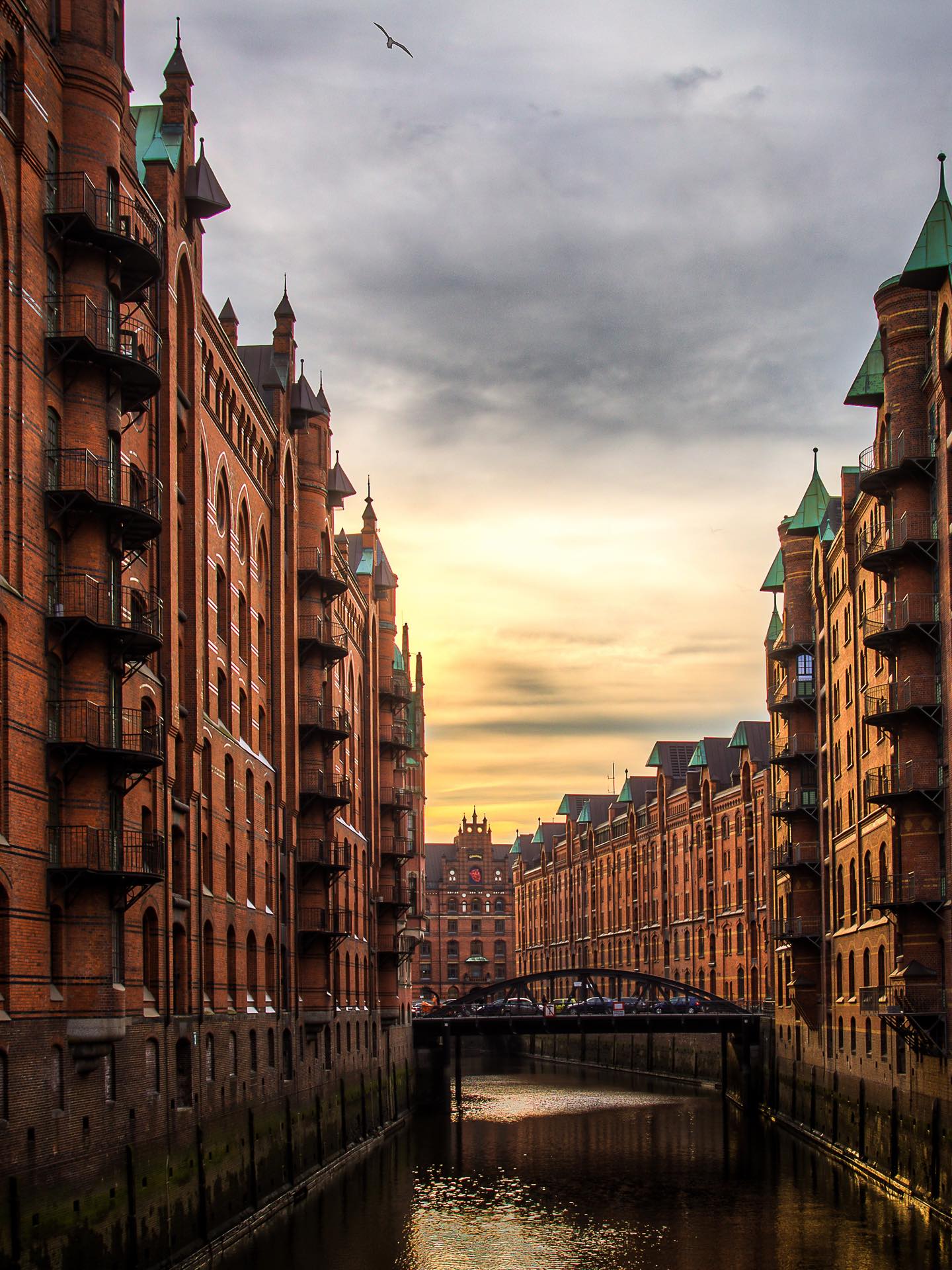 Sonnenuntergang über der Speicherstadt