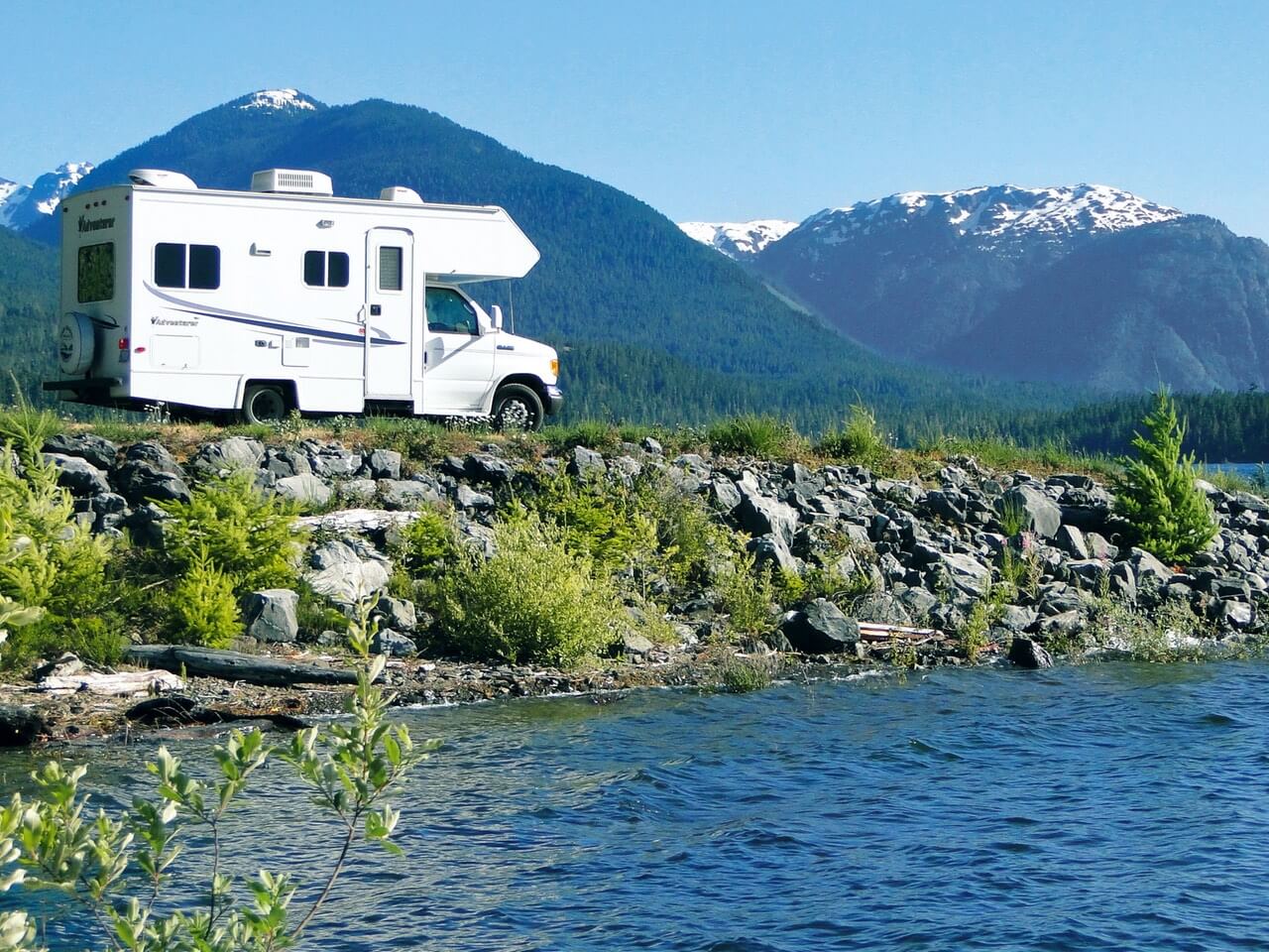 Four Seasons Camper im Strathcona Provincial Park in Kanada