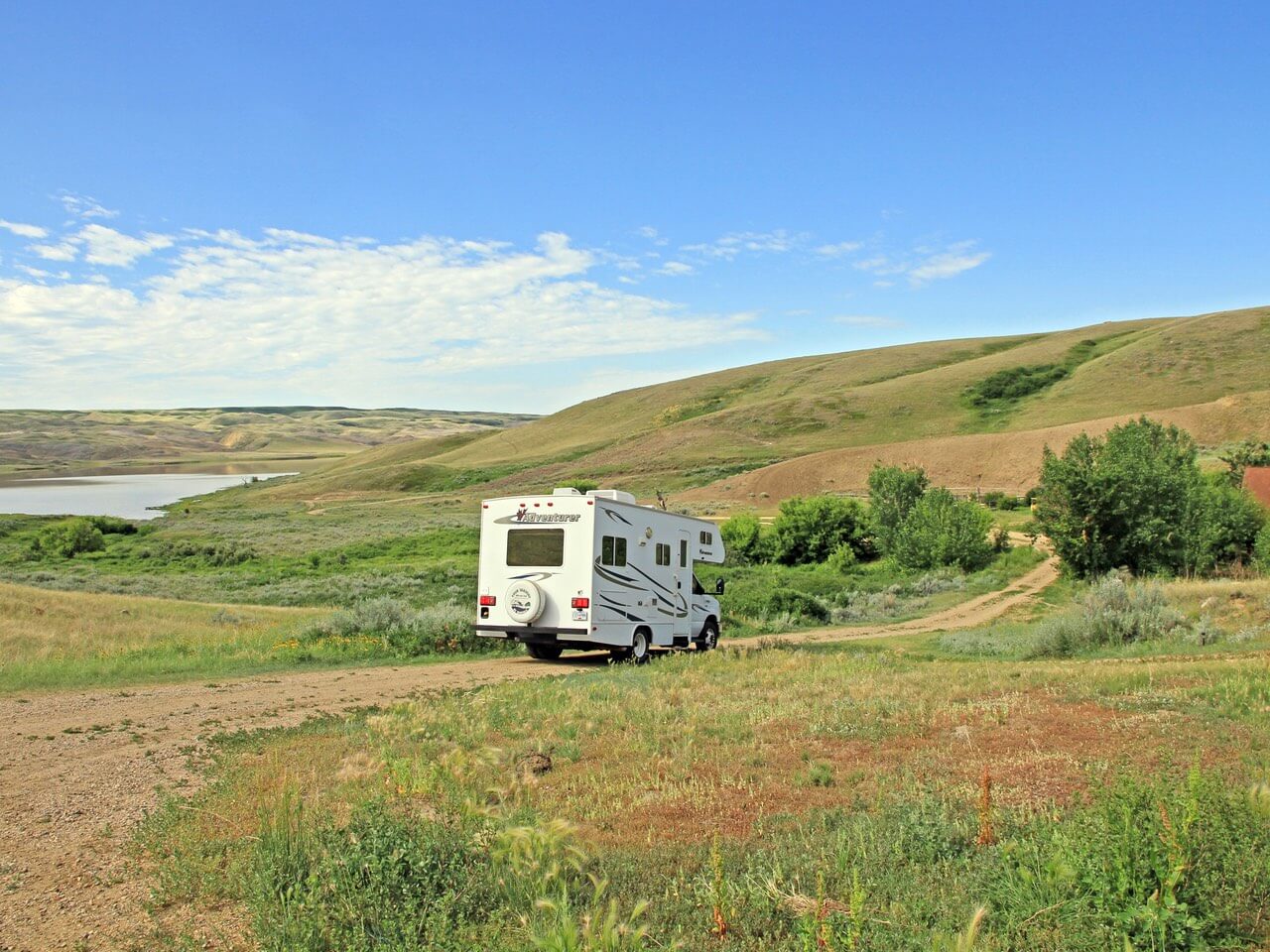 Camper von Four Seasons RV unterwegs in Kanada