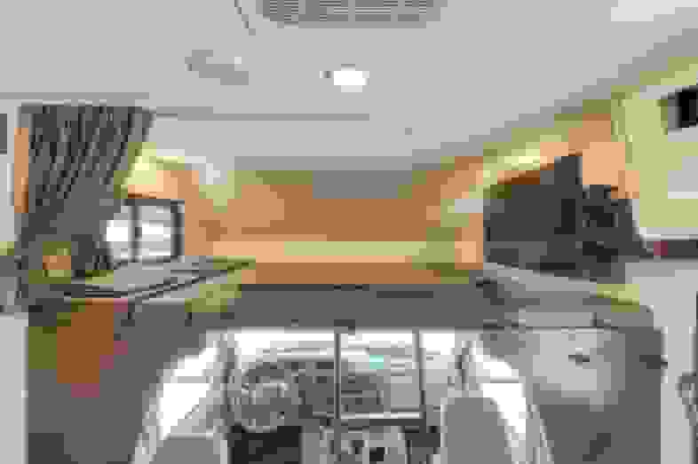 Blurred Vista interior1