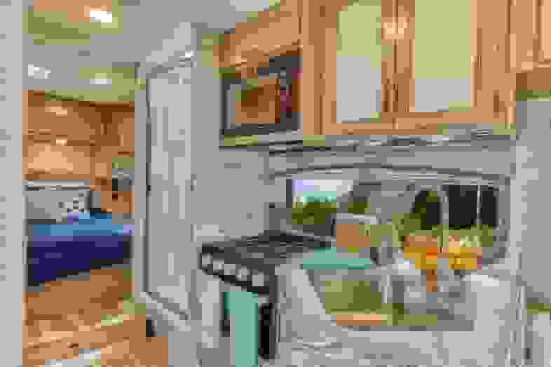 Blurred Vista interior3