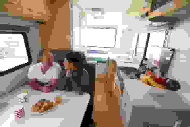 Blurred Vista interior1