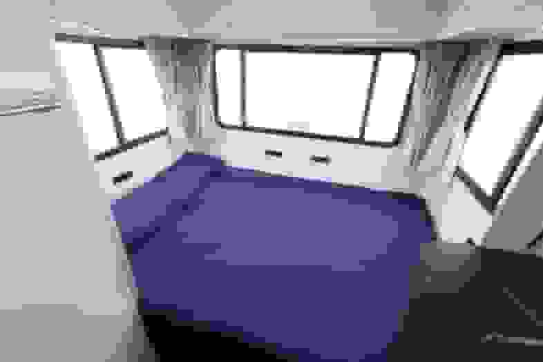 Blurred Vista interior4