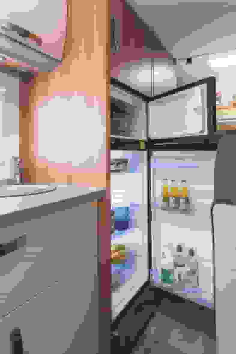 Blurred Vista interior3