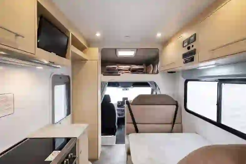 Blurred Vista interior1