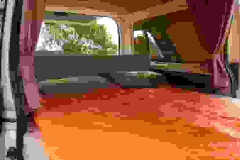 Blurred Vista interior2