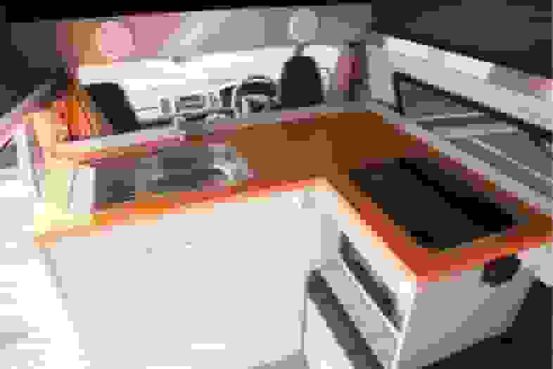 Blurred Vista interior2