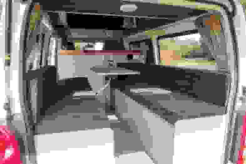 Blurred Vista interior1