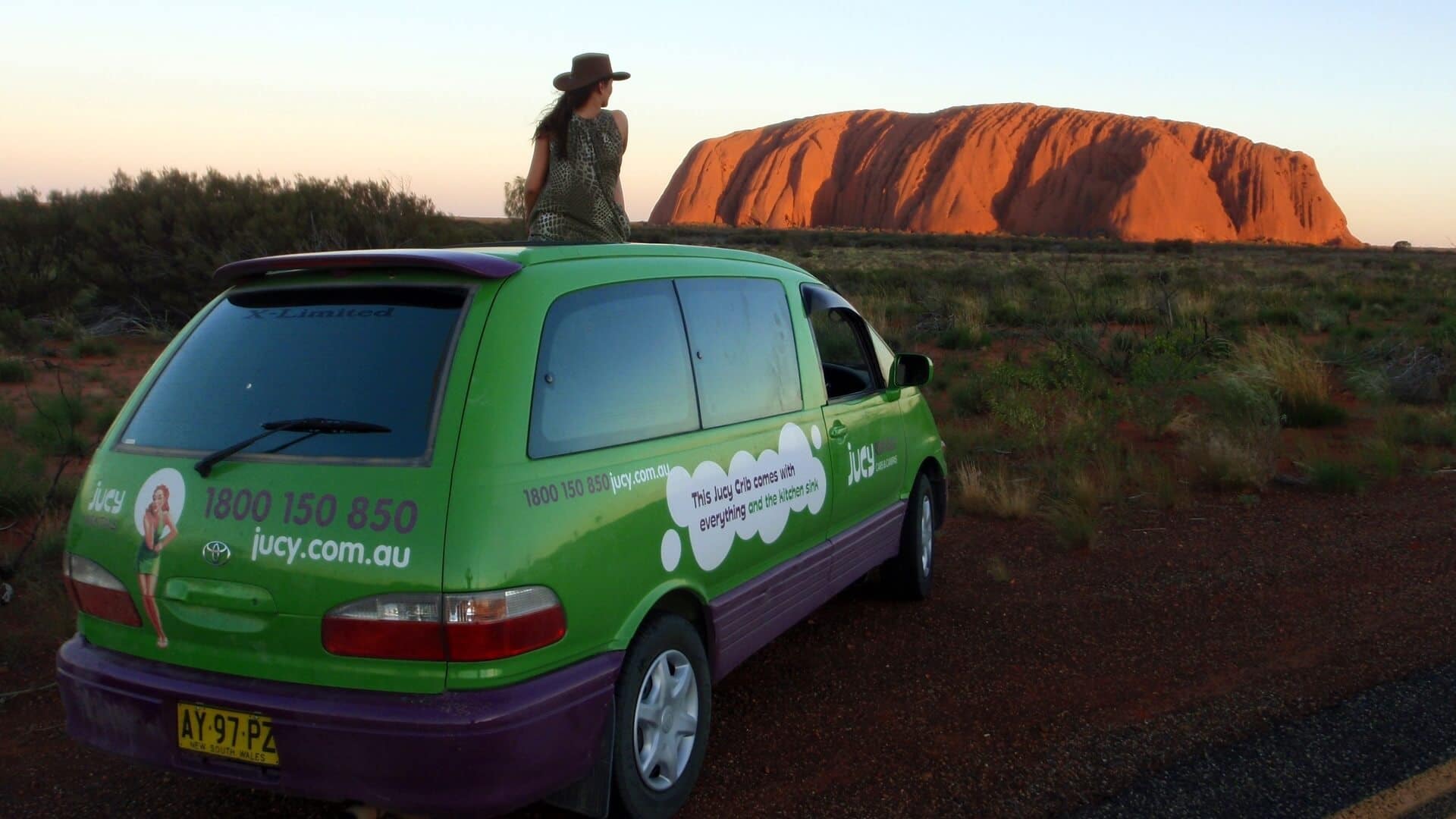 Uluru mit Jucy Campervan