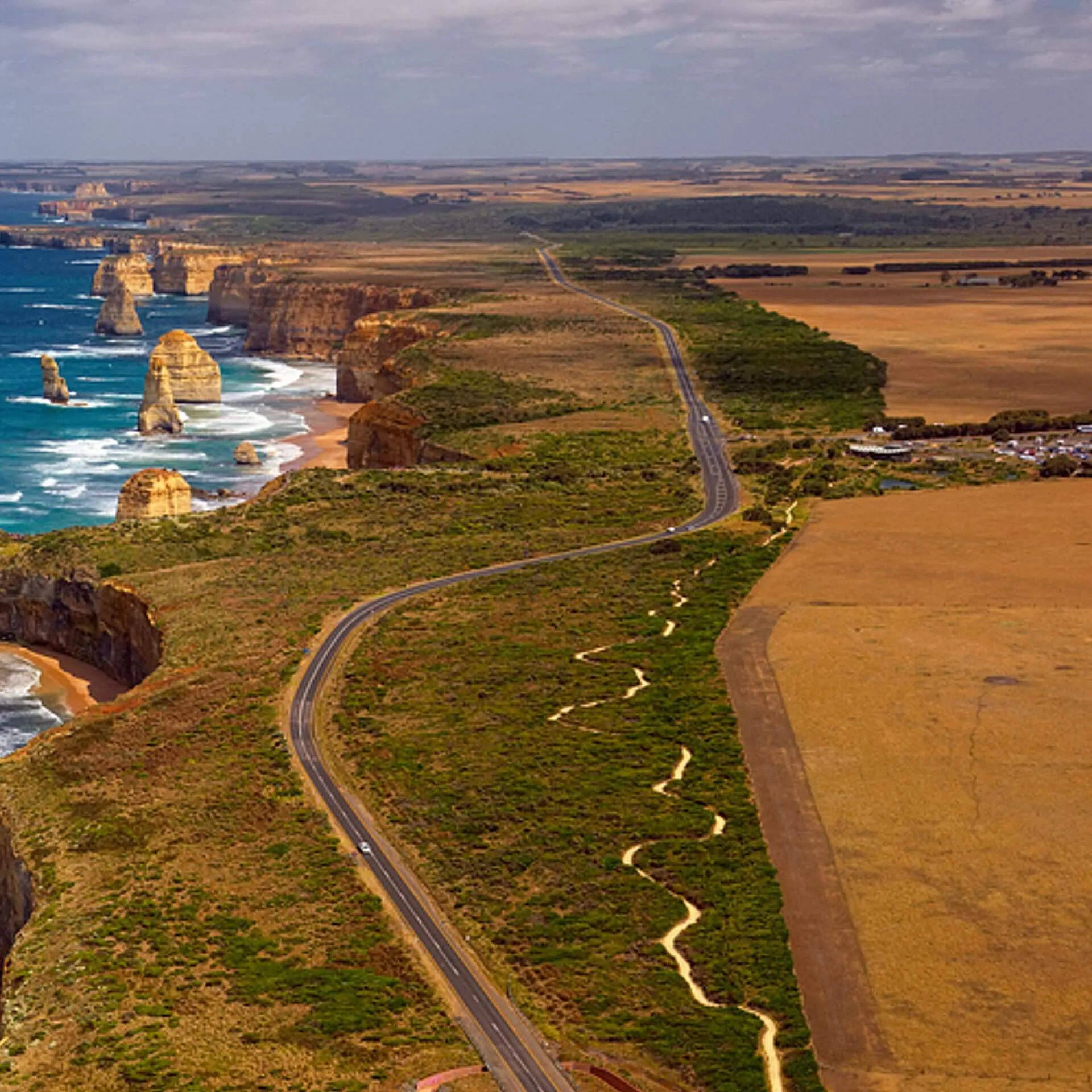 Zwölf Apostel entlang der Great Ocean Road in Victoria, Australien.