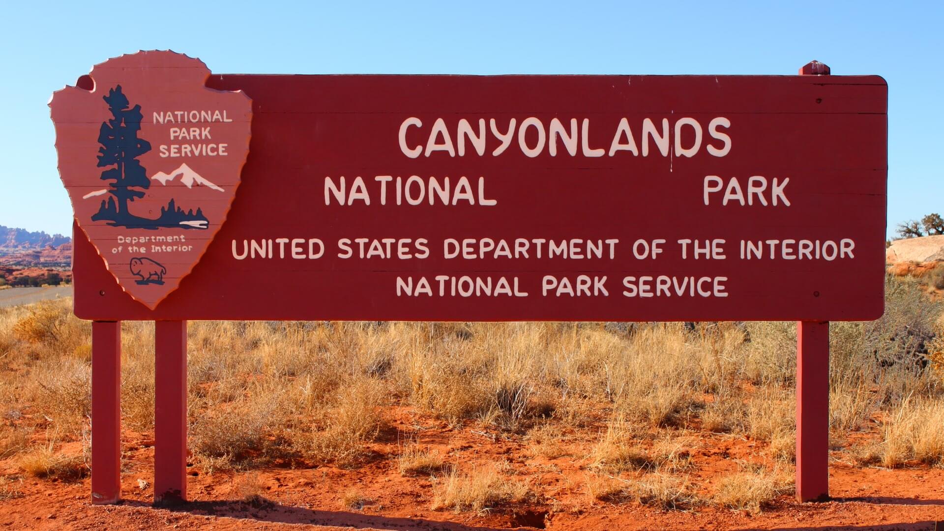 Schild am Eingang des Canyonlands-Nationalpark