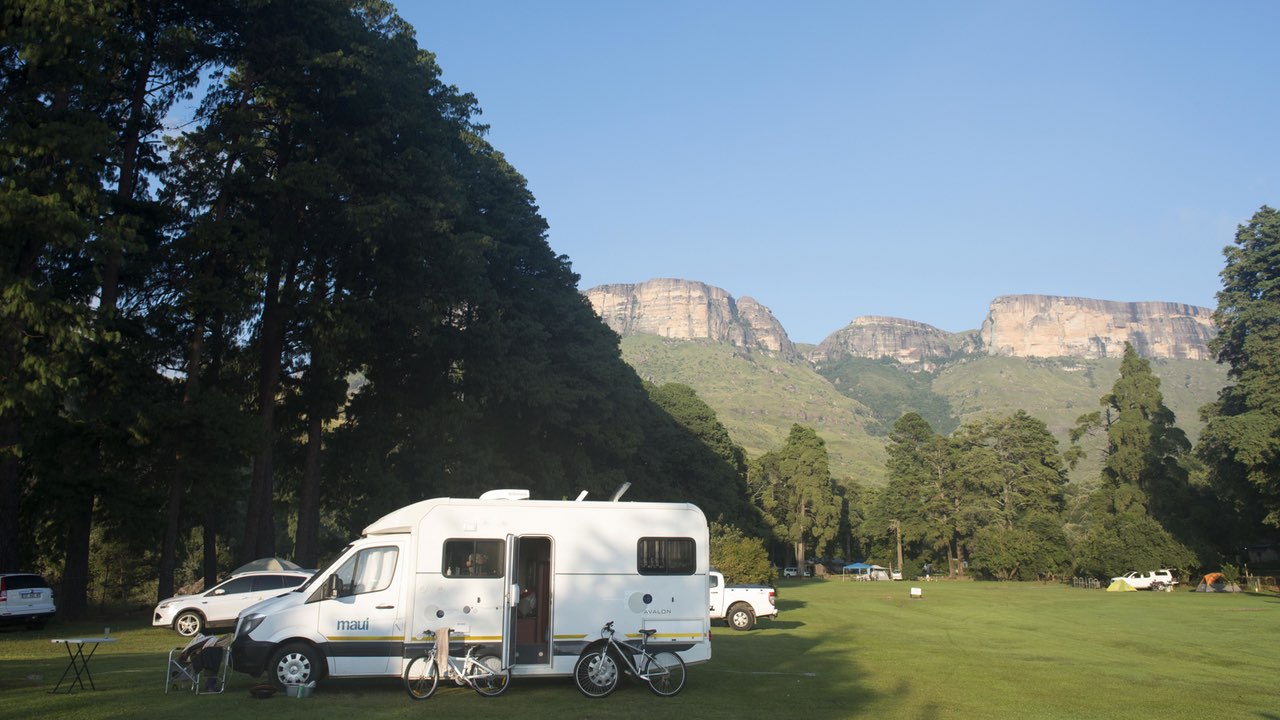 Camper auf einem Campingplatz in Südafrika