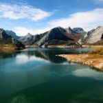 Blick auf einen See im Nationalpark Picos de Eurpa