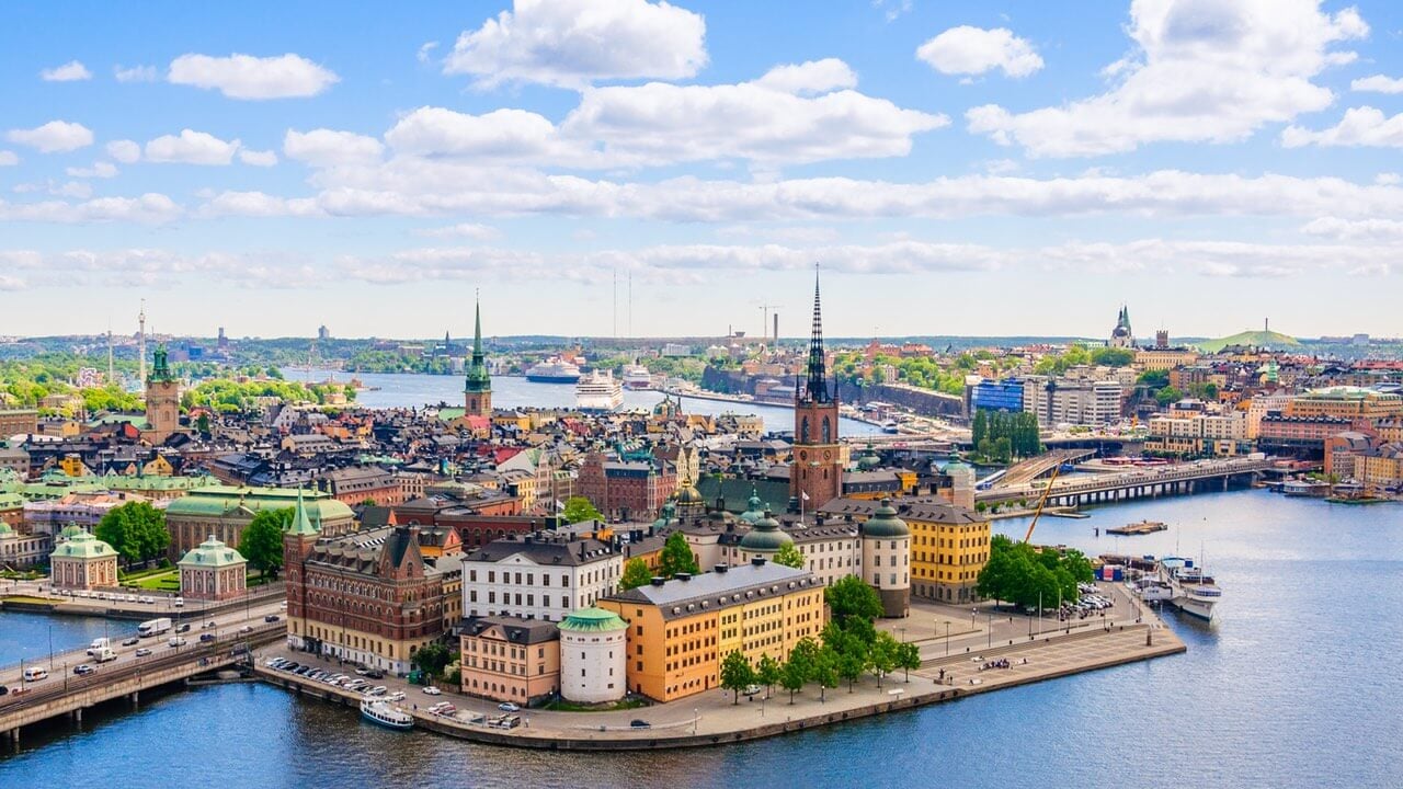 Aussicht vom Rathaus auf Gamla Stan in Stockholm