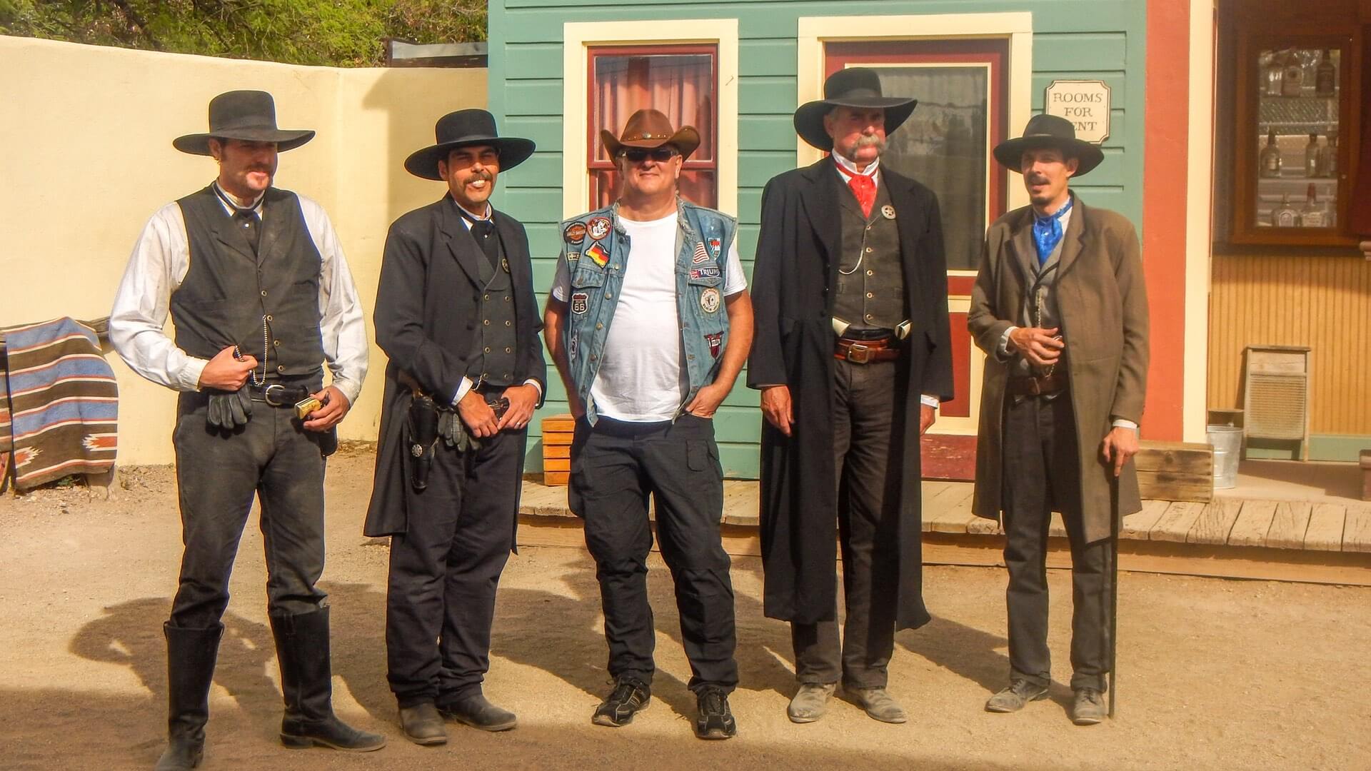 Eine Gruppe Cowboys in Tombstone